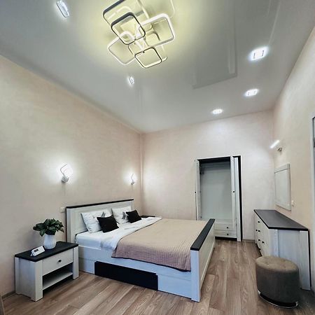 Apartment Forum, Центр Lviv Bagian luar foto