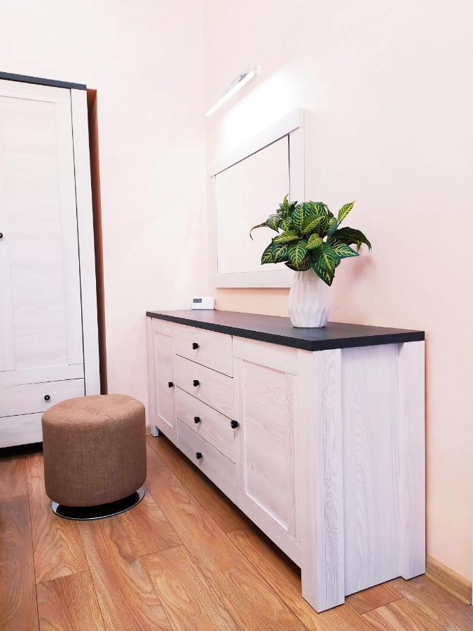 Apartment Forum, Центр Lviv Bagian luar foto