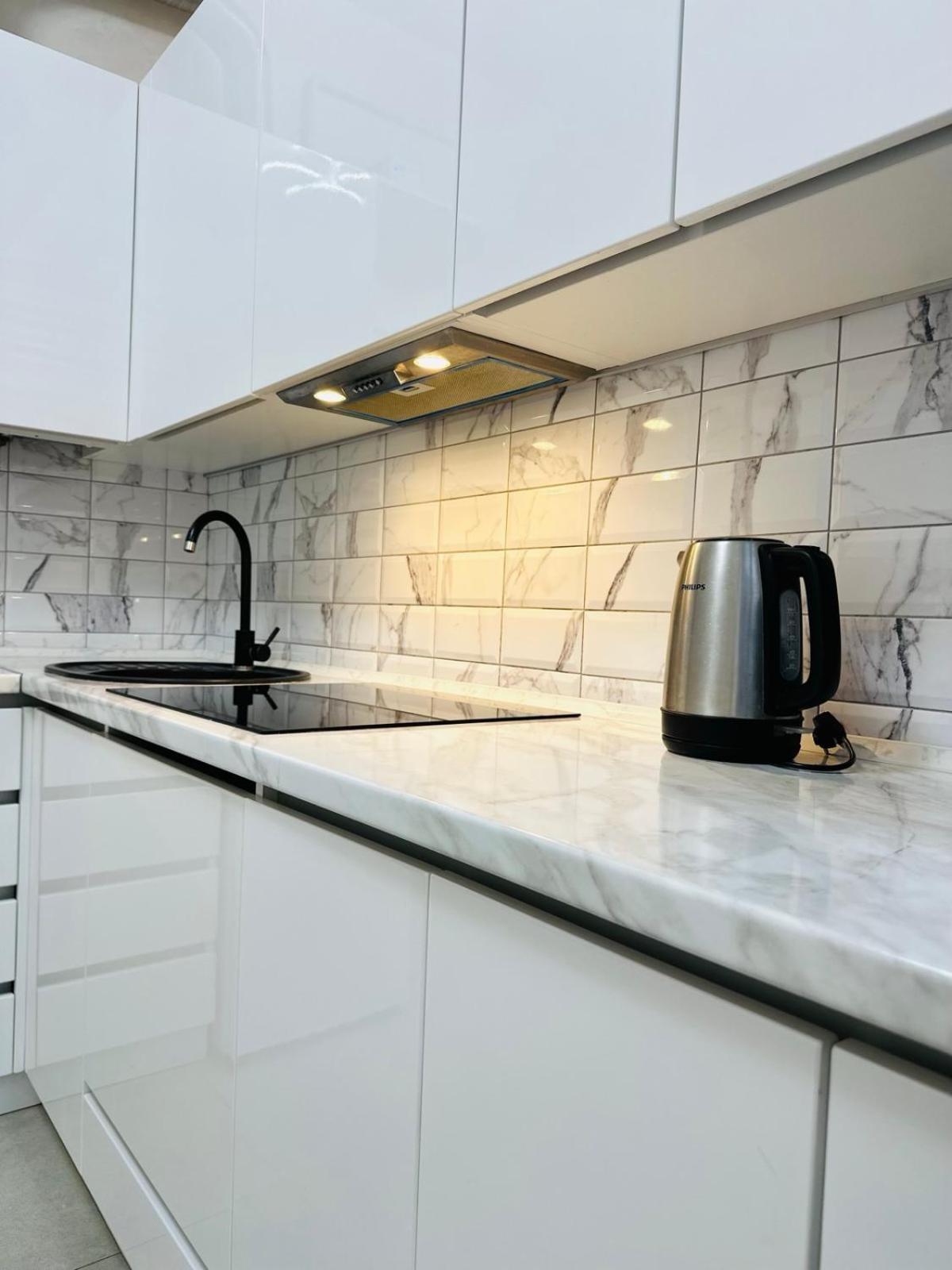 Apartment Forum, Центр Lviv Bagian luar foto