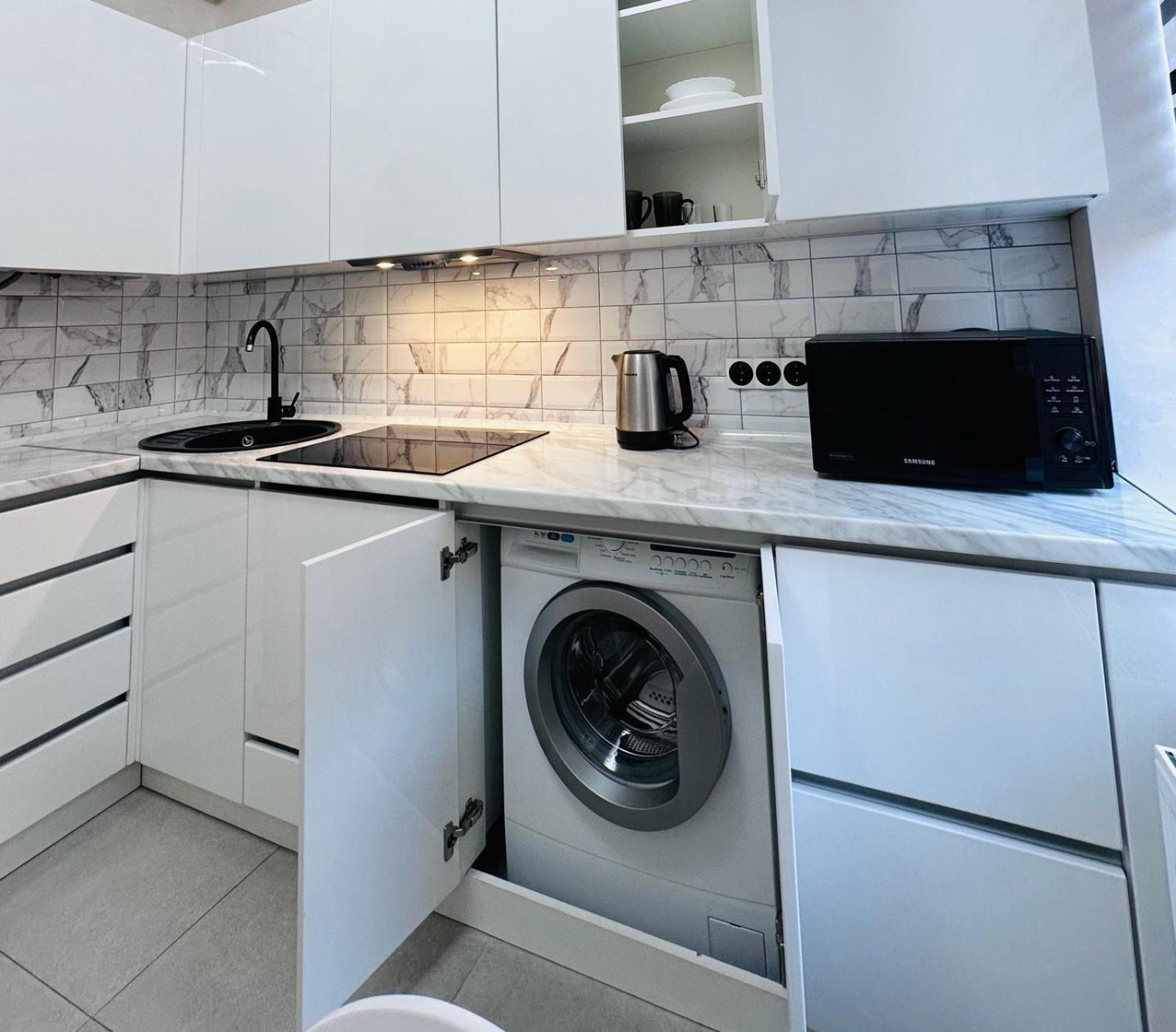 Apartment Forum, Центр Lviv Bagian luar foto